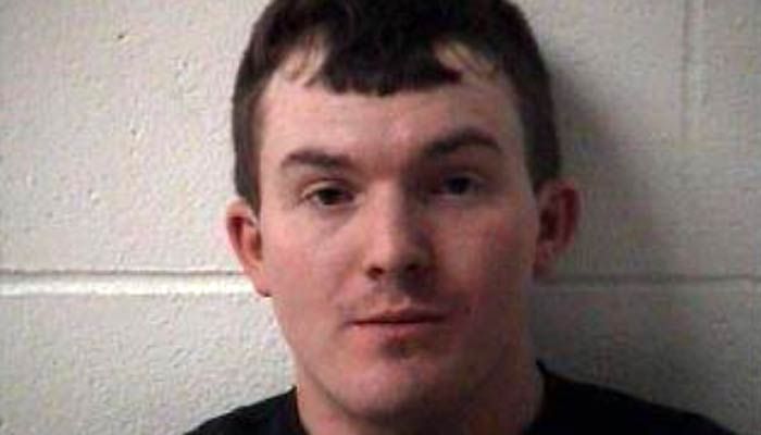 Scottsburg: A man impersonated a law-enforcement officer to try to get deals at area Taco Bells, according to an arrest report.
