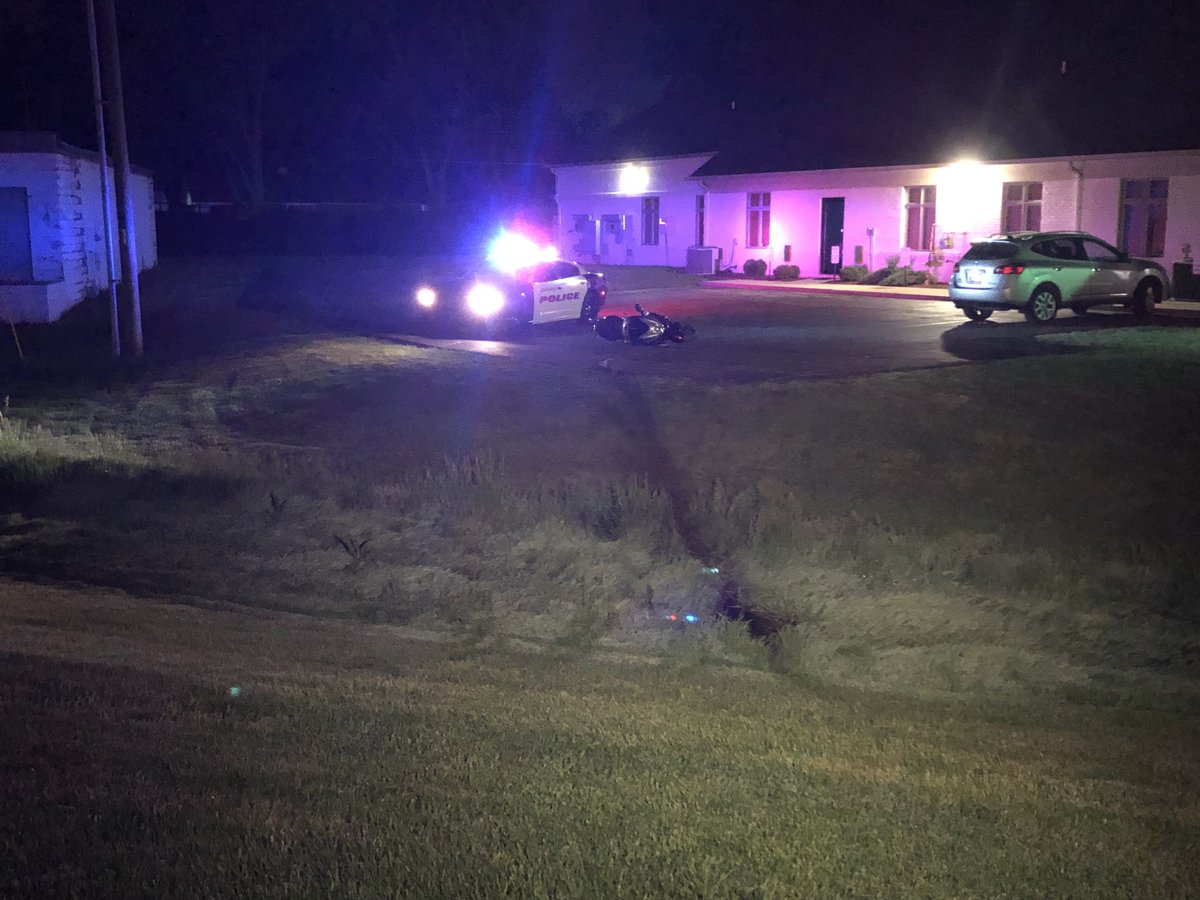 POLICE CHASE: Greenwood PD confirms that they were involved in a chase this morning, and that 1 person is in custody (I saw the adult male in cuffs). This all came to an end near US 31 and Southport Rd, where it looks like the rider went through a ditch next to a nearby parking lot   