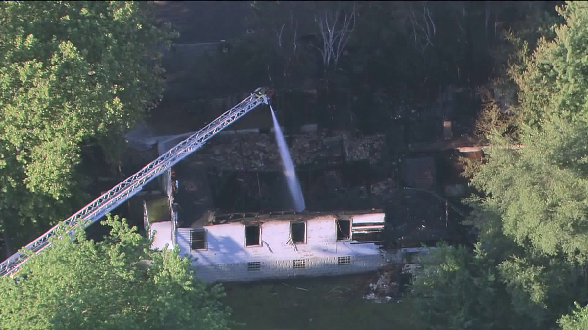 Crews responding to fire near Polk/15th Ave.