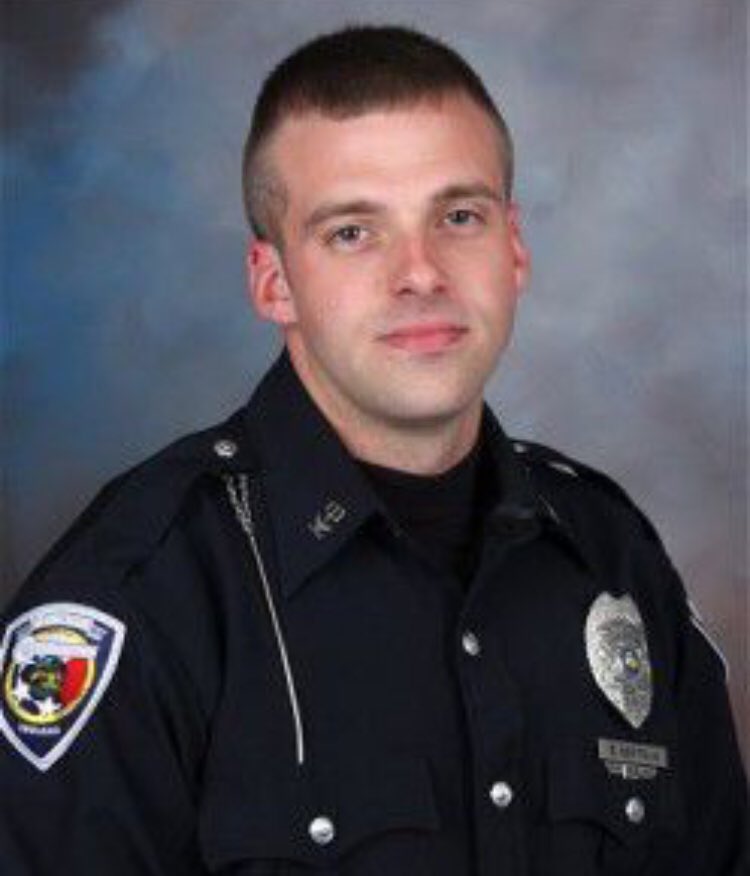Charlestown, Ind., police officer killed in crash during chase    