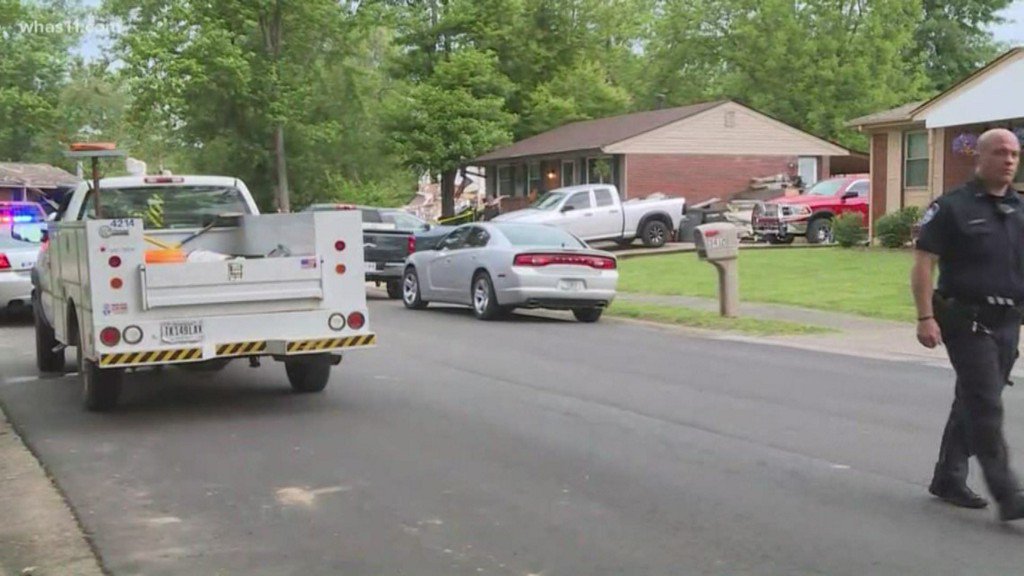 1 dead in Jeffersonville house explosion    