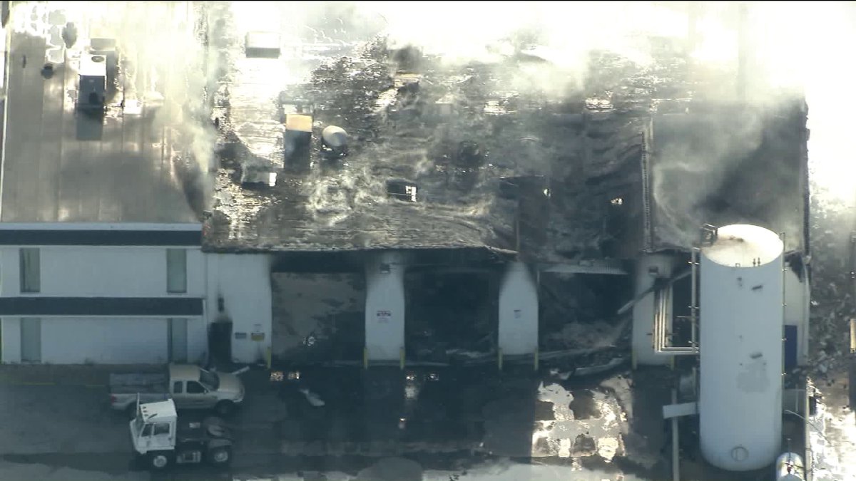 Fire at T.A.C East, a chemical washing facility in East Chicago, IN at 2000 Gary Rd