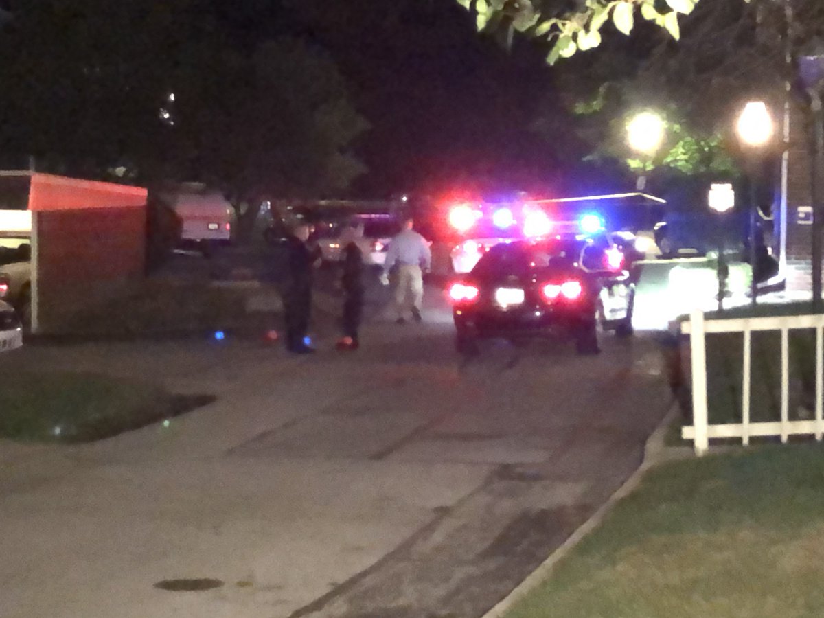 IMPD confirms a 15 y/o male died at the hospital after being shot in the North Willow Apts near 86th St and Harcourt Rd around 2 am. Two  other teenage males are in custody 