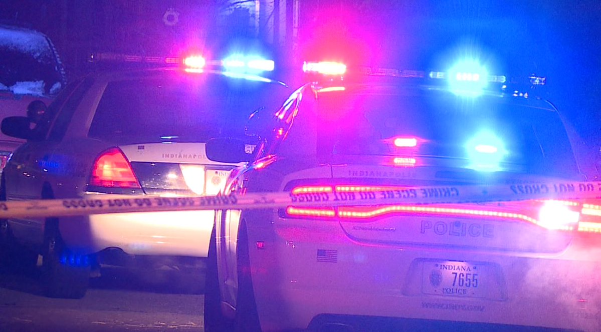 Person shot in the leg near 8XX S Tremont St.  Victim has been transported to an area hospital for treatment