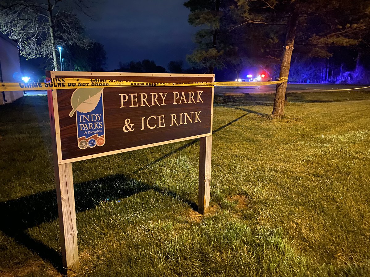 4 juveniles shot in south side park, 1 critical, 1 serious, 2 stable. IMPD says group of kids in Perry Park at 1am when shooting happen. Those not injured are talking to police. Detectives dealing with heavy rain as they canvas scene