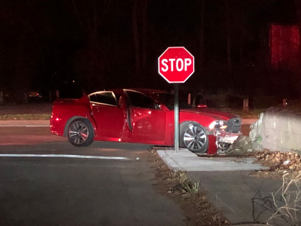 10TH ST between TIBBS & BELMONT: There's possibly 2 different crashes with  injuries on 10th St west of the White River (unknown if they're related). 10th St is open, but be careful driving around the emergency vehicles in the area