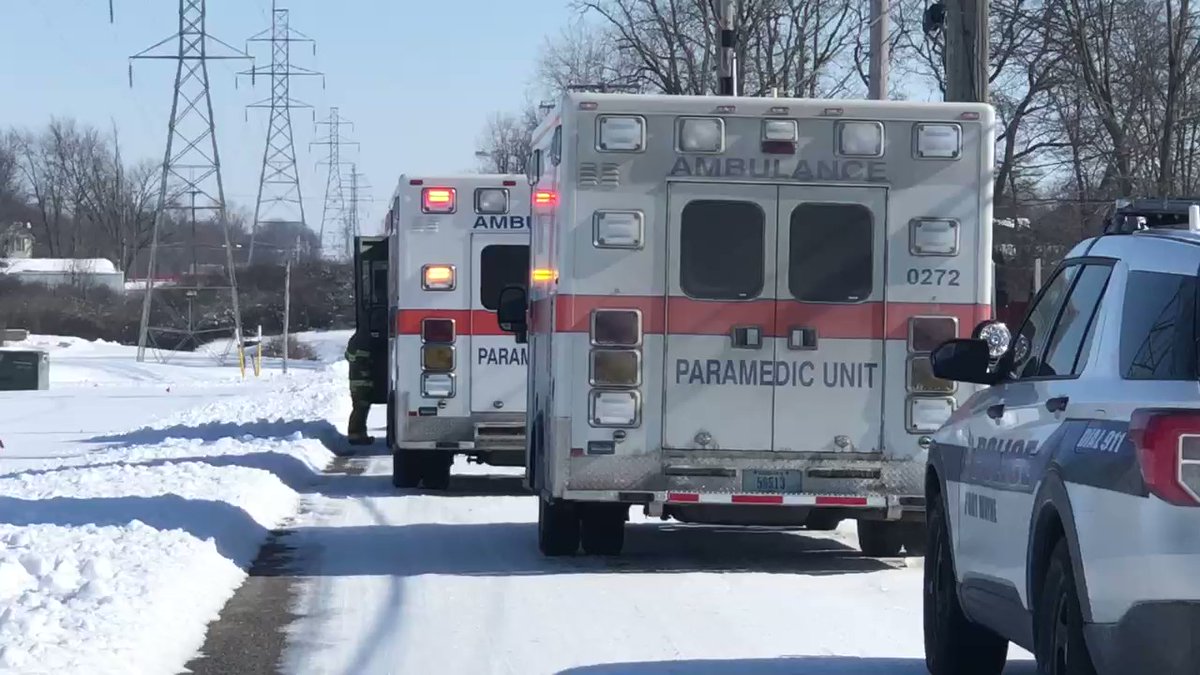 Police are investigating a reported shooting at 700 Warfield in South Fort Wayne