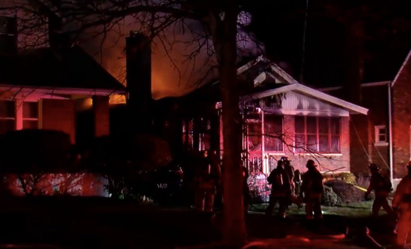 @CincyFireEMS is on the scene of a fatal house fire in Bond Hill. Fire Chief Michael Washington says one person was rescued from the home on Northcutt Avenue and taken to the hospital but the victim died at the hospital