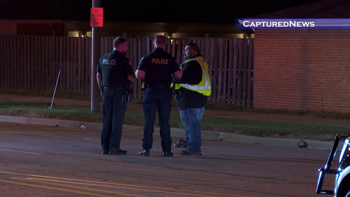 Munster, IN: Police were investigating a traffic accident near the intersection of 45TH & White Oak Tuesday night. Lake County Sheriff was assisting.  