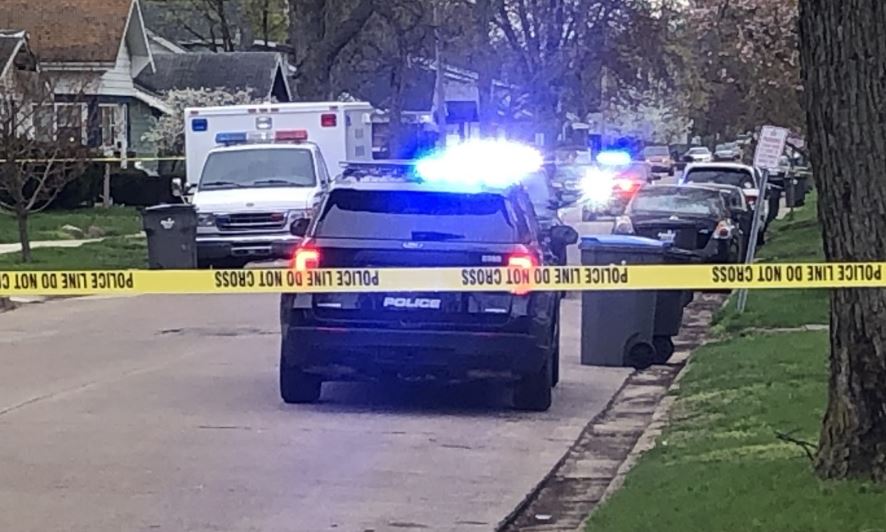 Elkhart police are on the scene of a shooting on Stevens Ave, 1 block south of Indiana Ave. The coroner is now on scene