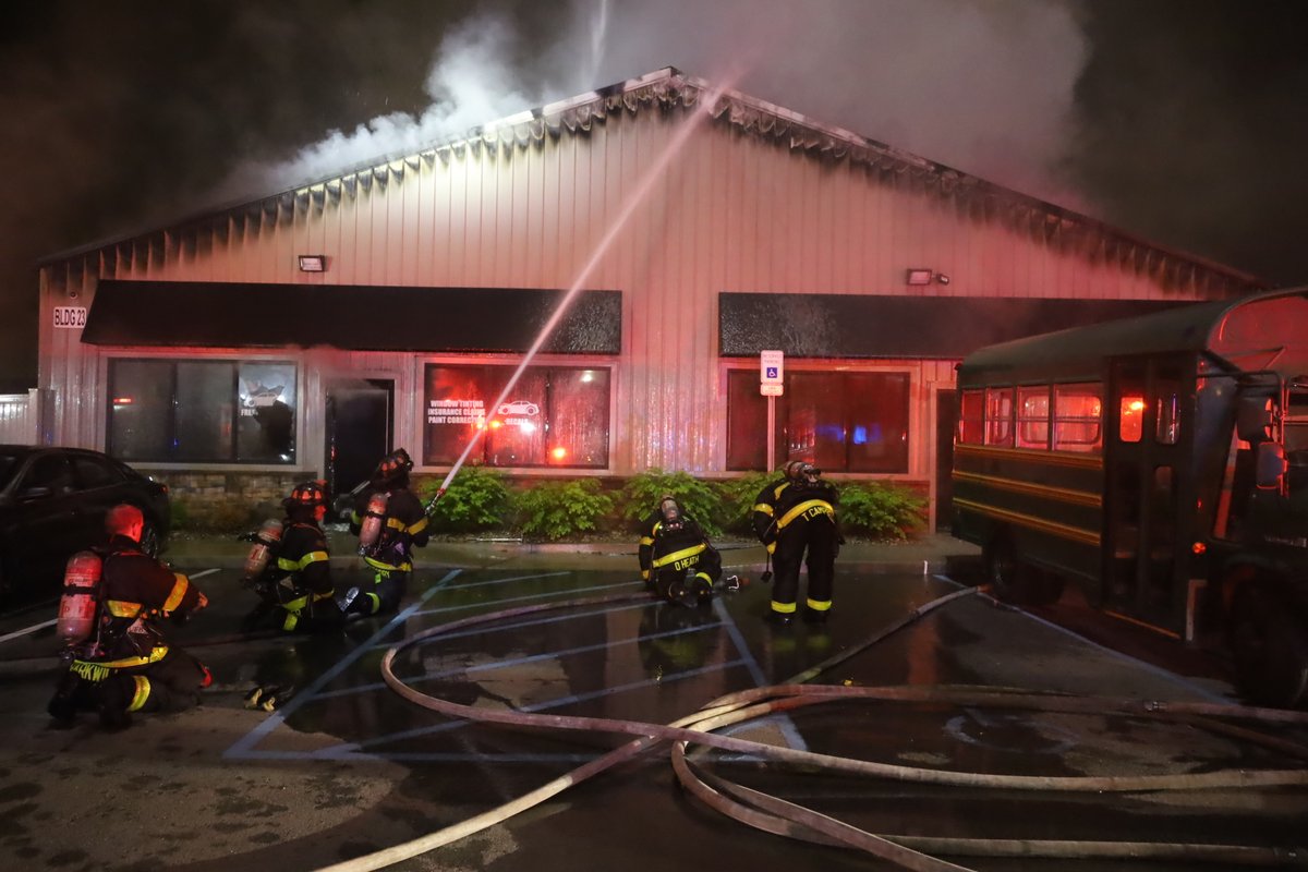 11:10 PM IFD FF's assisted by @Lawrence_FD arrived at 8126 Castleton to find a 9600 square foot building with  heavy smoke pushing from all 4 sides.  Despite efforts to initiate an aggressive offensive attack command ordered defensive attack only. 