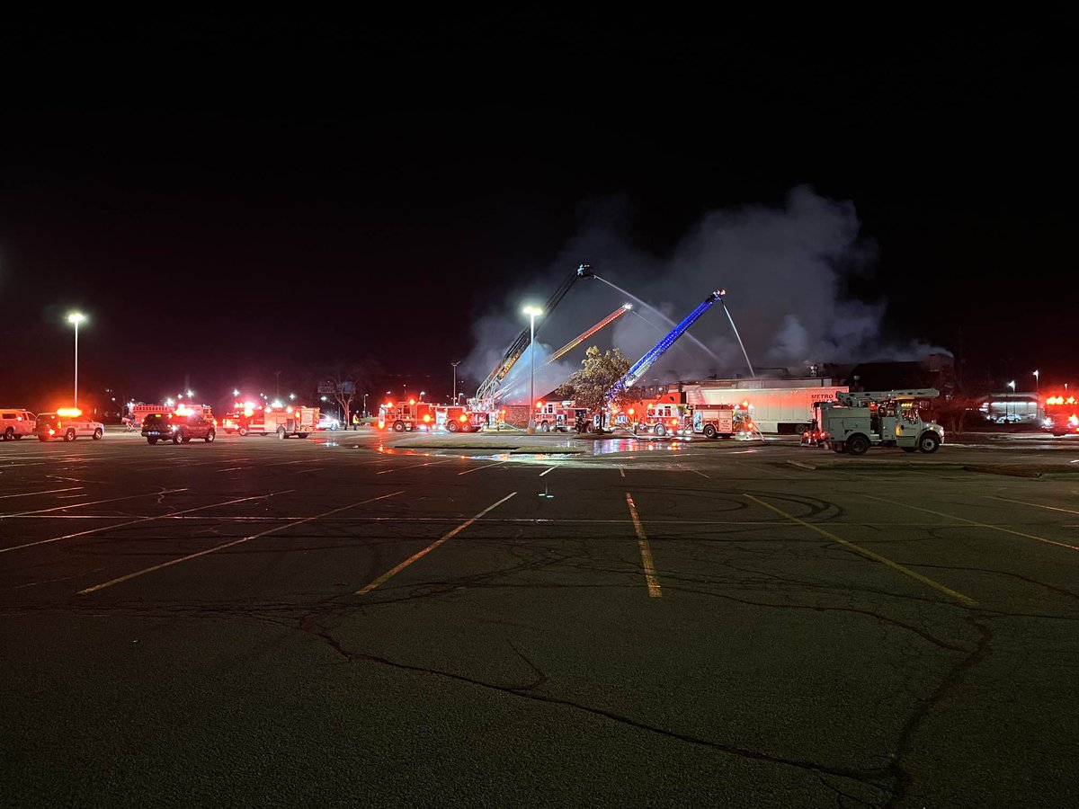 Indianapolis Fire Department crews are battling a building fire in the 10200 block of East Washington Street on Indy's far east side. 13News is on the scene to bring you the latest