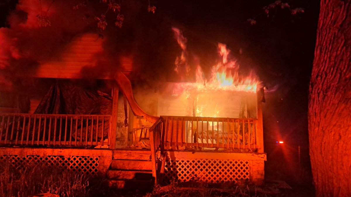 3rd Platoon found themselves out on East Murden with the second Residential structure fire of their 24 hour tour on Mothers Day. 
