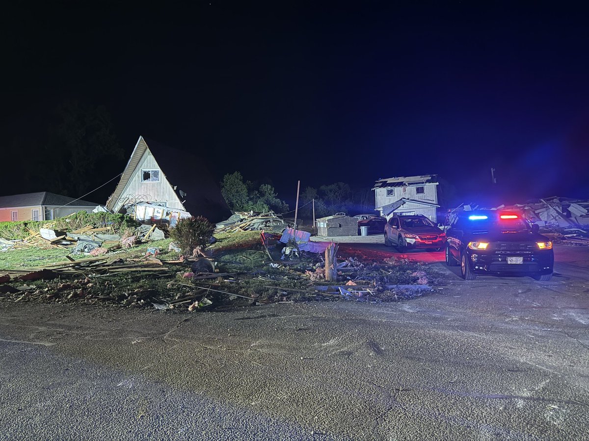 Significant storm damage in Monroe County tonight. A 30 unit motel for long-term residents was destroyed. 8 duplexes across the street also now uninhabitable. 75  other homes in the county sustained damage. 5 reported injuries, none life threatening. 