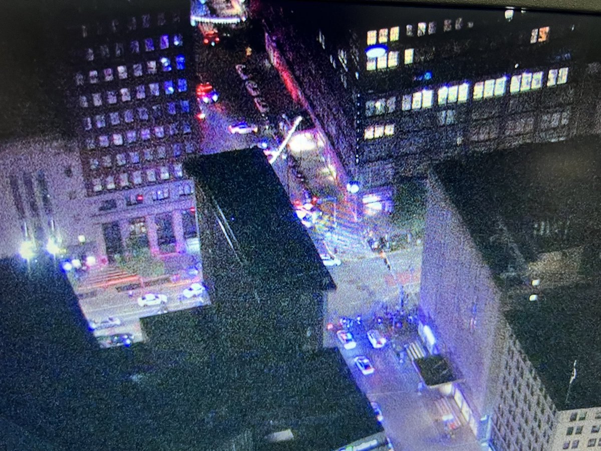 At least 2 people have been shot in Downtown Indianapolis. We’re hearing reports that there were multiple shooters. Both victims are stable.