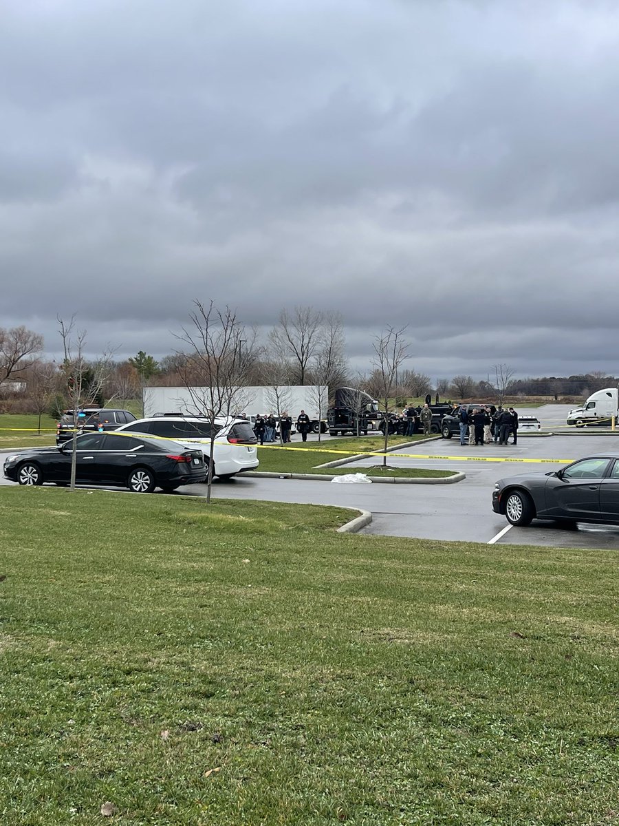 Multiple police agencies are responding to an officer involved shooting in Franklin off Misubishi Pkwy off I-65. No officers injured, but one person was shot and transported to the hospital