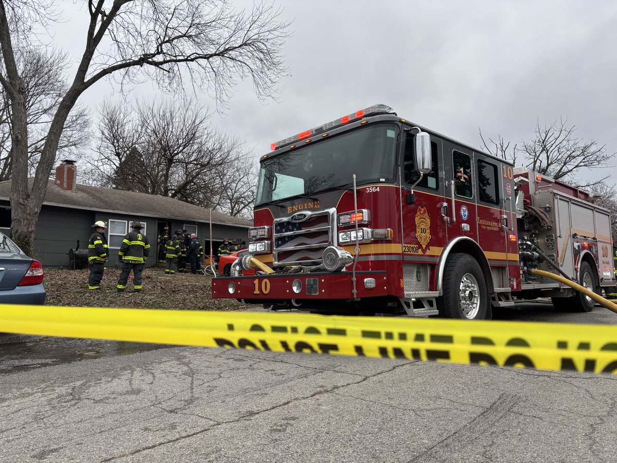 Confirmed double shooting and fire on Indy’s east side. Metro Police tell one person is dead, one is in critical condition. This is the scene on Audubon Road, near 38th and North Arlington Avenue.IMPD and Indianapolis Fire are on scene 
