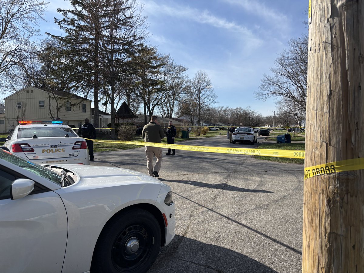 IMPD homicide detectives are at a fatal shooting on Indy’s east side. This is the scene on Decamp Dr. near 38th and Post.
